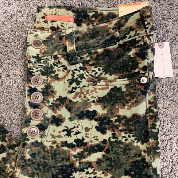 NWT Pilcro skinny high rise corduroy pants - Picture 5 of 5